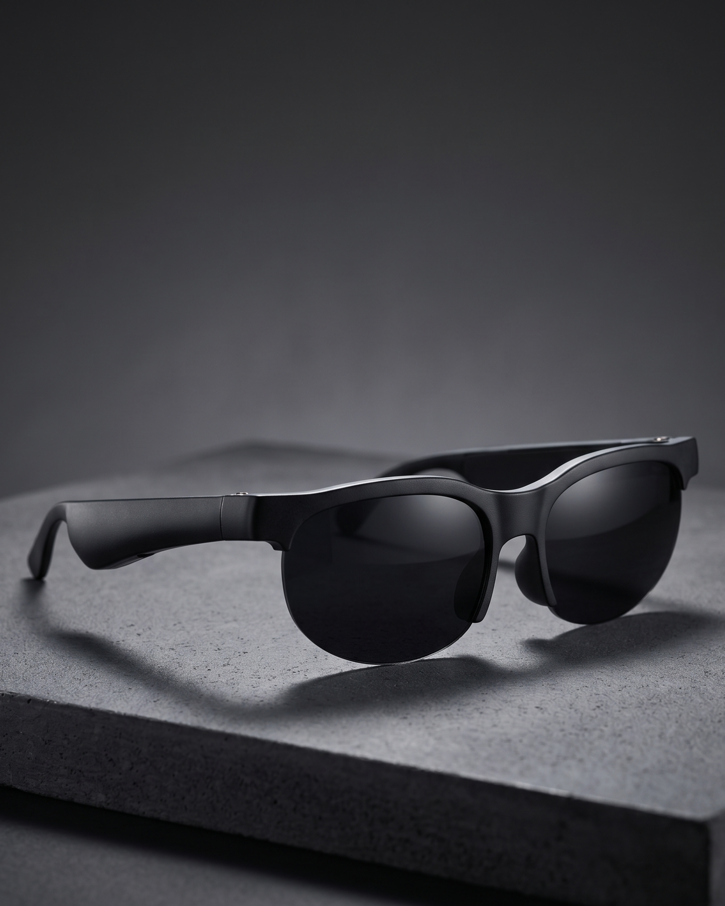 Smart Bluetooth Glasses – Wireless Audio Glasses with Built-in Speakers & Hands-Free Calling
